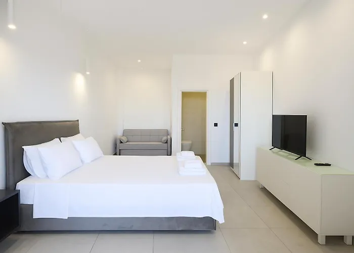 Mono Alex Hotel